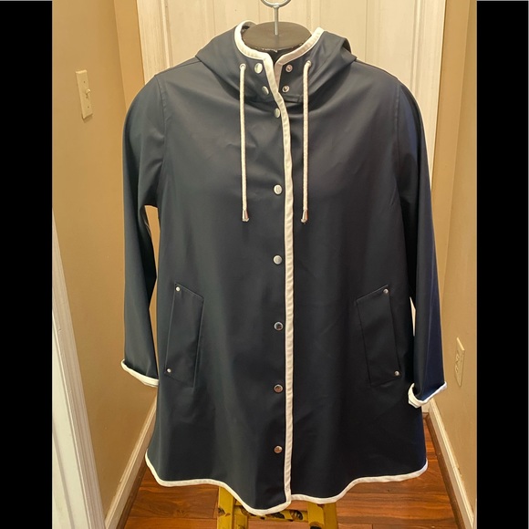 tyler boe rain jacket